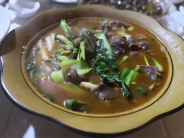 鹽城牛肉 淮揚風味的視覺盛宴，餐飲素材中的璀璨明珠